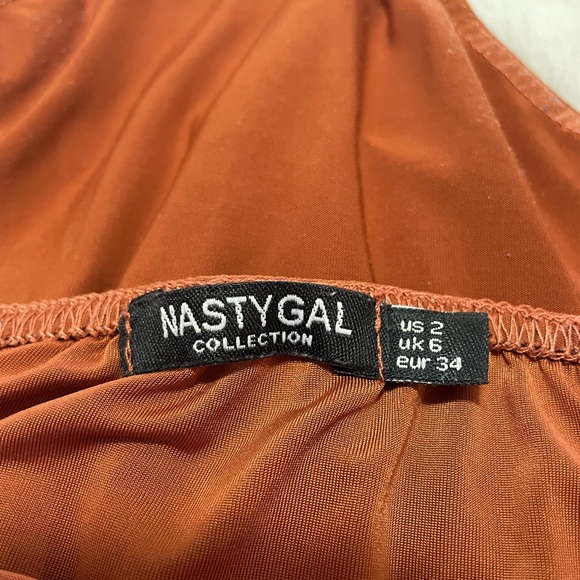 Nasty Gal Burnt Orange Slinky Cowl Neck Bodysuit Size 2 - Picture 8 of 8